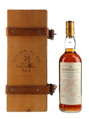 Macallan 1966 25 Year Old Anniversary Malt Bottled 1992 70cl / 43%