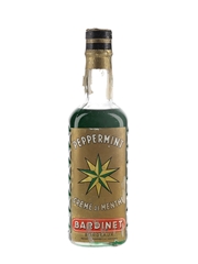 Bardinet Green Star Peppermint Creme de Menthe Bottled 1960s-1970s 35cl