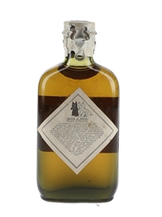 Buchanan's Black & White Spring Cap Bottled early 1950s 5cl / 40%