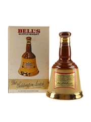 Bell's Specially Selected Bottled 1980s 18.75cl / 40%