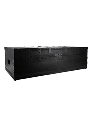 Game Of Thrones Limited Edition Chest NB For UK Shipment Only -  070 of 205 Approximate Dimensions: 100cm x 50cm x 36cm