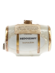 Hennessy Napoleon Bottled 1980s - Ceramic Limoges Barrel 70cl / 40%