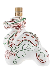 Suntory Royal 12 Year Old Year Of The Dragon 2000 Ceramic Decanter 60cl / 43%