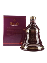 Bell's Christmas 2002 8 Year Old Ceramic Decanter James Watt 70cl / 40%