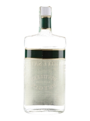 Sir Robert Burnett's White Satin Gin Bottled 1960s 75.7cl / 40%