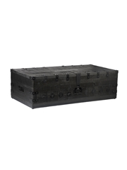 Game Of Thrones Limited Edition Chest NB For UK Shipment Only -  85 of 205 Approximate Dimensions: 100cm x 50cm x 36cm