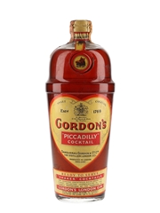 Gordon's Piccadilly Cocktail Spring Cap Bottled 1950s 75cl / 26%