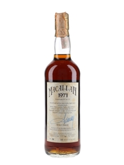 Macallan 1971 Curved Distillery Label Bottled 1995 - Samaroli 70cl / 46%