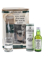 Laphroaig Gift Pack Bottled 1990s 5cl / 40%