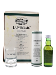Laphroaig Gift Pack Bottled 1990s 5cl / 40%