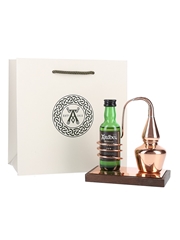 Ardbeg 10 Year Old With Copper Pot Still Presentation Stand  5cl / 46%