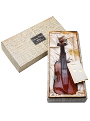 Suntory Royal Violin Decanter  70cl / 43%