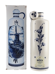 Jonge Bols Graanjenever (Young Grain Jenever) Delft Blauw Ceramic Bottle 70cl / 35%