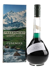 Cusenier Freezomint Creme De Menthe Bottled 1970s - Duty Free 70cl / 27%