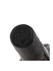 1980 Dow's Vintage Port Bottled 1982 75cl