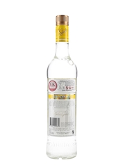 Stolichnaya Citrus Flavored Vodka  70cl / 37.5%