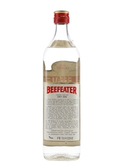 Beefeater Dry Gin Bottled 1970s -1980s 94cl / 47%