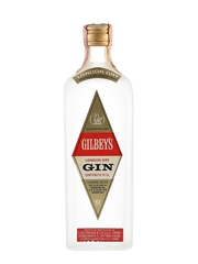 Gilbey's London Dry Gin Bottled 1960s - Cinzano 75cl / 43%