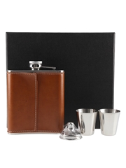 Glenfiddich Hip Flask With Funnel & Glasses  12.5cm x 9.5cm