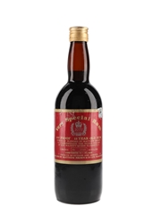 Matthew Brown & Co. 12 Year Old 100 Proof Very Special Rum Queen Elizabeth II Silver Jubilee 1977 75.7cl / 57.1%