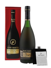 Remy Martin VSOP & Steel Flask Bottled 1990s - Ireland Import 70cl / 40%