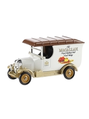 Macallan Bull Nose Morris Van Lledo Collectibles - The Bygone Days Of Road Transport 7.5cm x 4.5cm