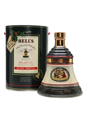 Bell's Ceramic Decanter Christmas 1988 75cl / 43%