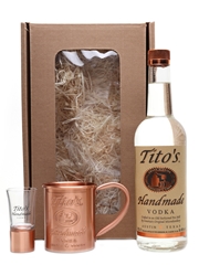 Tito's Handmade Vodka Distilled 6 Times 70cl / 40%