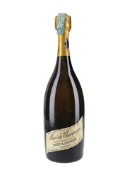 Moet & Chandon Marc De Champagne