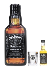 Jack Daniel's Bottle Gift Set Miniature & Shot Glass 5cl / 40%