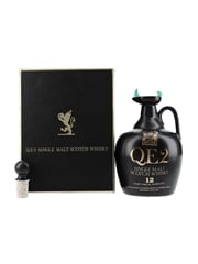QE2 12 Year Old Ceramic Decanter Bottled 1980s