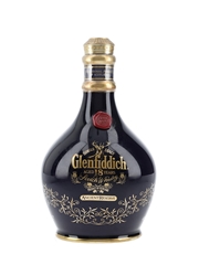 Glenfiddich 18 Ancient Reserve Bottled 1990s Blue Ceramic Decanter