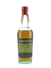 Chartreuse Green 'La Seisenta'