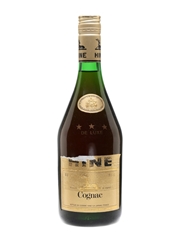 Hine 3 Star De Luxe Bottled 1980s 68cl / 40%