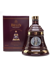 Bell's Decanter 8 Year Old Christmas 2002 Ceramic Decanter 70cl / 40%