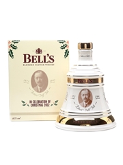 Bell's Decanter 8 Year Old Christmas 2012 Ceramic Decanter 70cl / 40%
