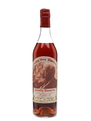 Pappy Van Winkle's 20 Year Old Family Reserve Bottled 2000s - Stitzel-Weller 70cl / 45.2%