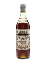 Hennessy 3 Star Bottled 1940s 70cl