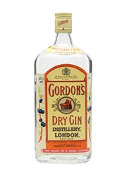 Gordon's Dry Gin Bottled 1980s - Egypt Air 100cl / 47.3%