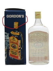 Gordon's Dry Gin Bottled 1970s 94cl / 47.3%