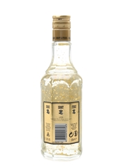 Bols Gold Strike Cinnamon Schnapps Contains Gold Flakes 50cl / 50%