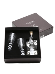 Uluvka Vodka & 2 Glasses Gift Pack Miniature 40%