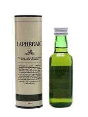 Laphroaig 10 Year Old Bottled 1980s - Johnstone 5cl / 40%