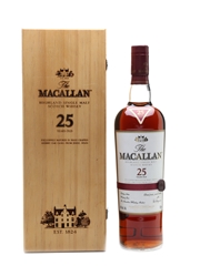 Macallan 25 Year Old Sherry Oak 75cl / 43%