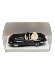 Jaguar E Type V12 Johnnie Walker Black Label 14cm x 6.5cm x 6.5cm
