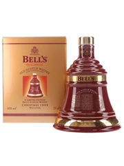 Bell's Decanter Christmas 1999 8 Year Old - Ceramic Decanter 70cl / 40%