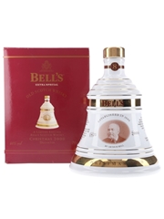 Bell's Christmas 2000 Ceramic Decanter 8 Year Old - Cherrybank Centre 70cl / 40%