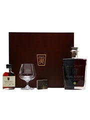 James Thompson & Brother 1970 Final Reserve 1st Release Bottled 2017 - Signed By James Thompson 75cl & 10cl / 60%