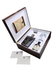 James Thompson & Brother 1970 Final Reserve 1st Release Bottled 2017 - Signed By James Thompson 75cl & 10cl / 60%