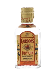 Gordon's Dry Gin Spring Cap Bottled 1950s 5cl / 47%